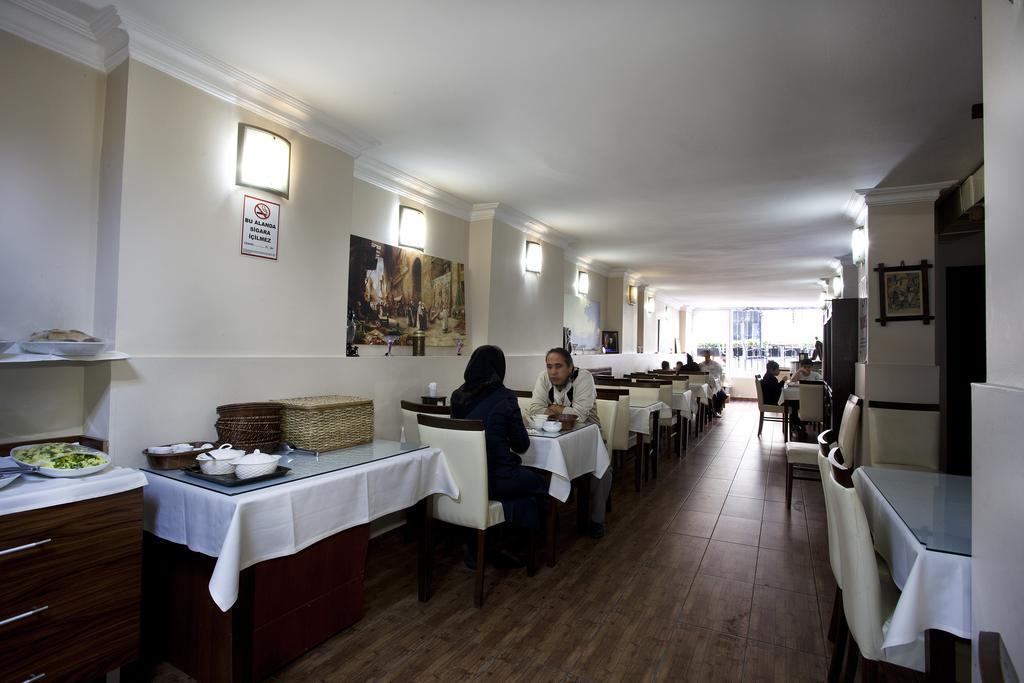 Grand Zentrum Hotel & Cafe Restaurant - Taksim Square Isztambul Kültér fotó