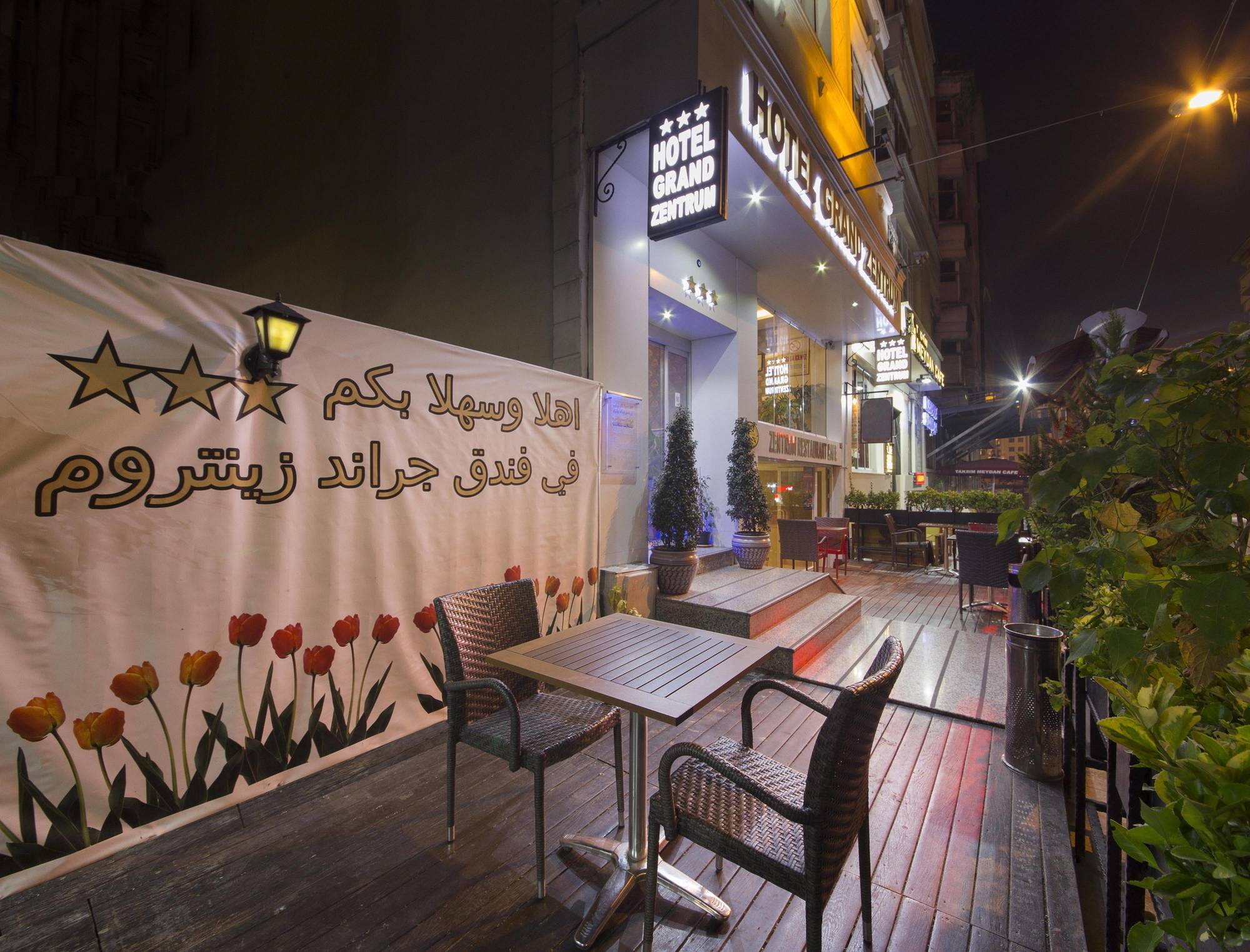 Grand Zentrum Hotel & Cafe Restaurant - Taksim Square Isztambul Kültér fotó