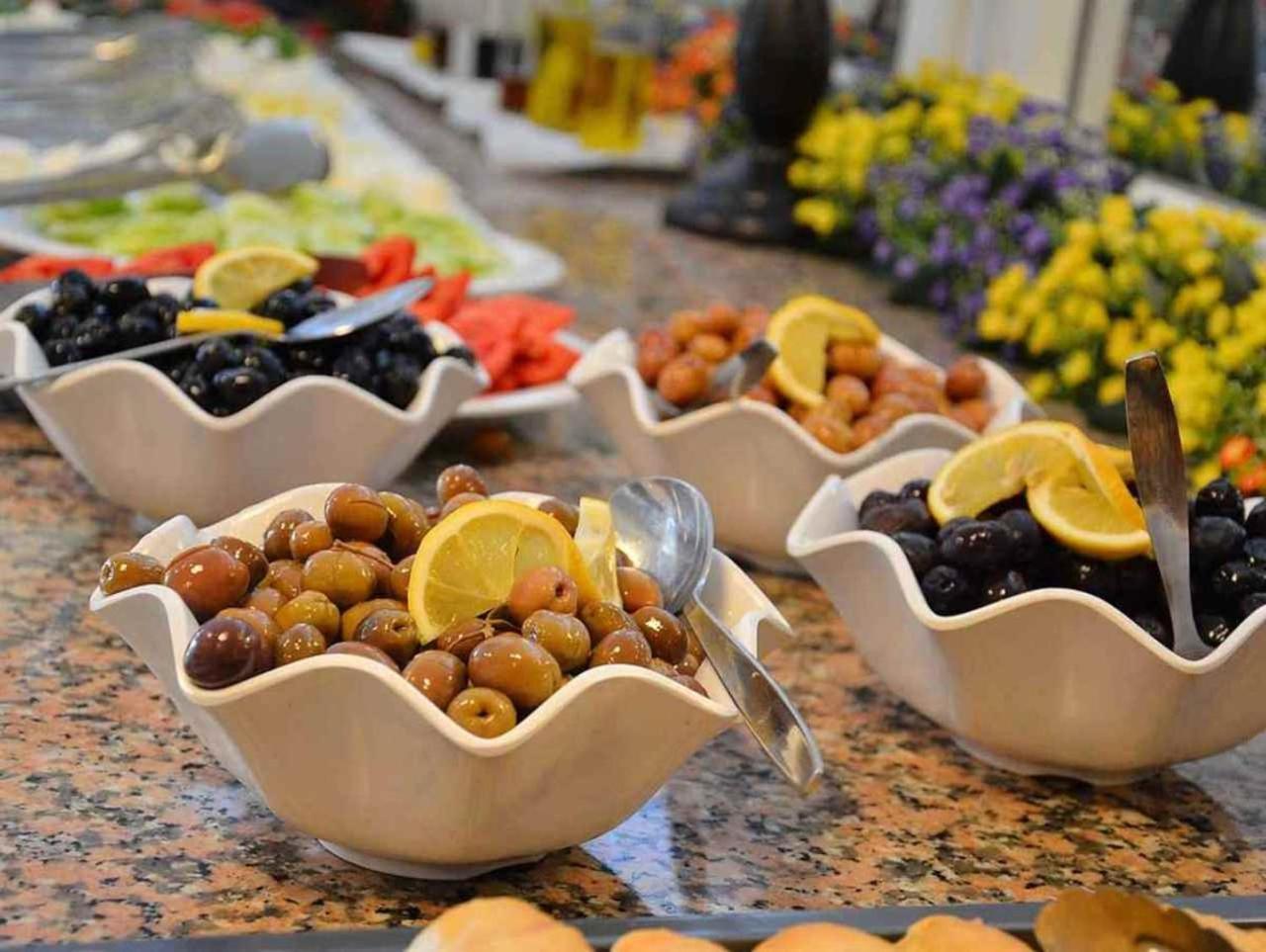 Grand Zentrum Hotel & Cafe Restaurant - Taksim Square Isztambul Kültér fotó